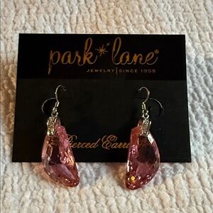 listing-status-banner